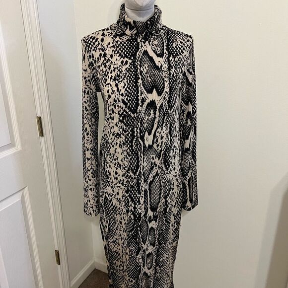 Zara Animal Print Midi Dress. Size M Great Condition - Picture 3 of 6